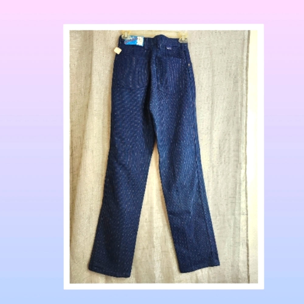 👖Wrangler blue jeans with red & yellow pinstripe👖